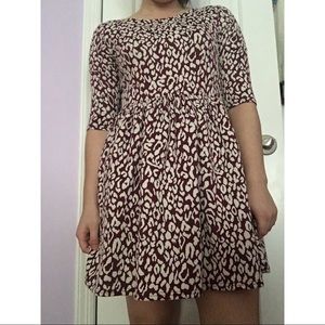 Maison Jules burgundy leopard print dress • M